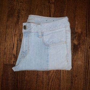 Two Toned Mid Rise Jeans | AEO